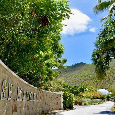 شقة Les Lauriers - Piscine Sur Le Toit - Anse Marcel المظهر الخارجي الصورة